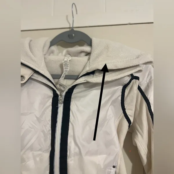 Lululemon Run‎ Bundle Up Zip Jacket Cream White Black Lace Retro Luxchange Y2K - Image 14
