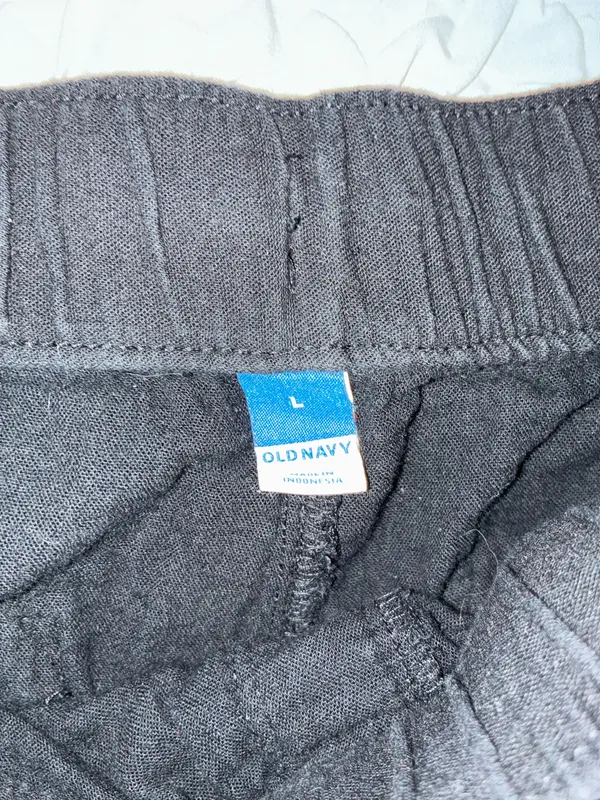 Old Navy Linen Shorts - Image 2