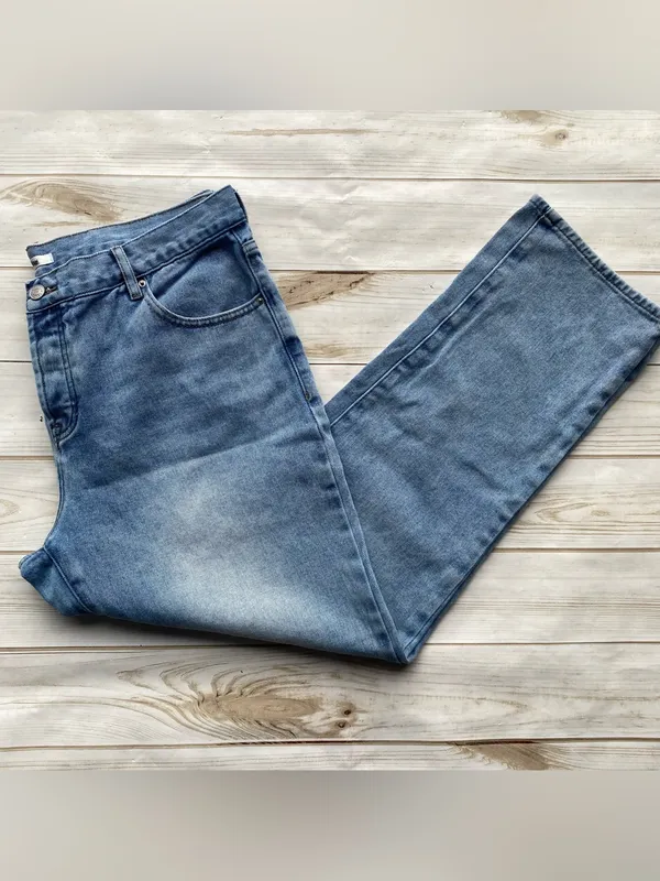 PacSun low rise straight leg denim jeans light wash button fly fall winter 32 - Image 5