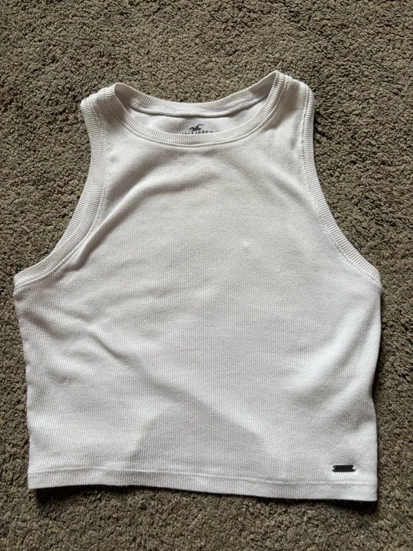 White Tank Hollister Cropped - Image 3