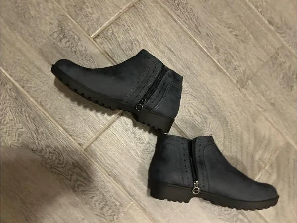 JSport Jenna Ankle Boots in navy blue - size 8 - Image 11