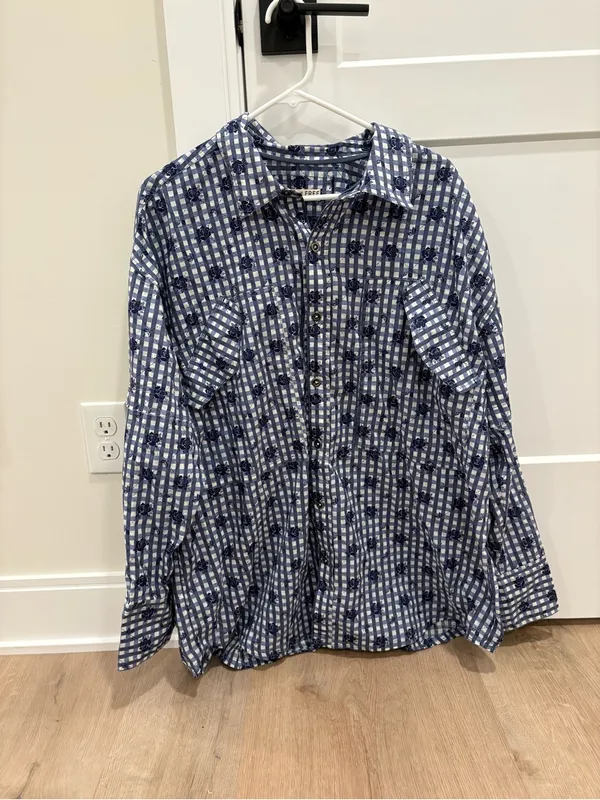We the Free by Free People Hidden Flower Camo Shirt Size XL - Image 2