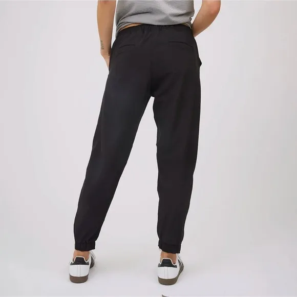 Albion Fit Jetset Jogger Pants Medium Petite Black‎ Comfort Athleisure Casual - Image 3