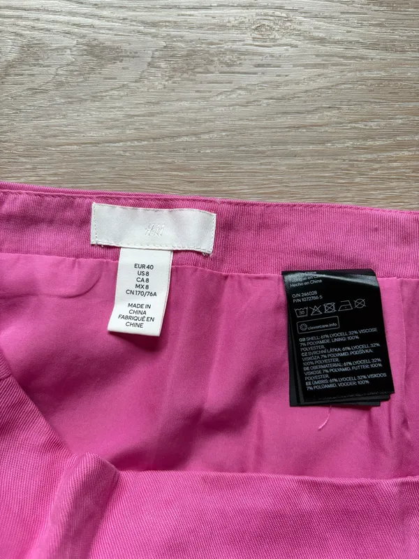 H&M skirt  - Image 4