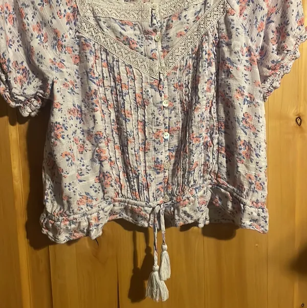 Lucky Brand 7W46342 Lilac Multi Floral Short Sleeve Peasant Top $69.50 EUC M - Image 8