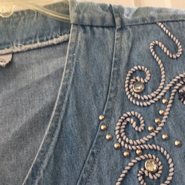 FINAL MARKDOWN Denim Oversized ladies embellished blouse large - Image 5