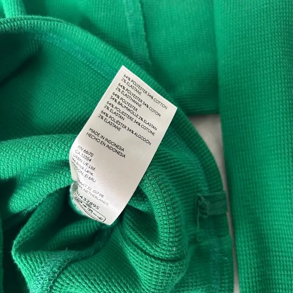 We the Free Kelly Green Cropped Wrap Top V-Neck Longsleeve Blouse Size XS - Image 8