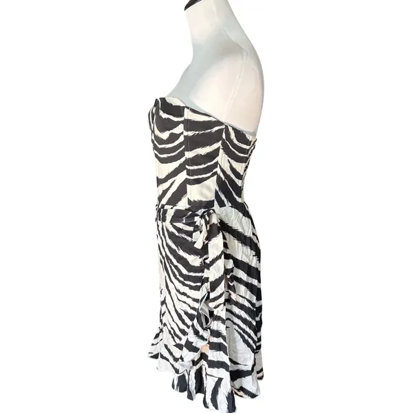 Sun Becomes‎ Her Bustier Wrap Dress in Zebra Sz M White Black - Image 2