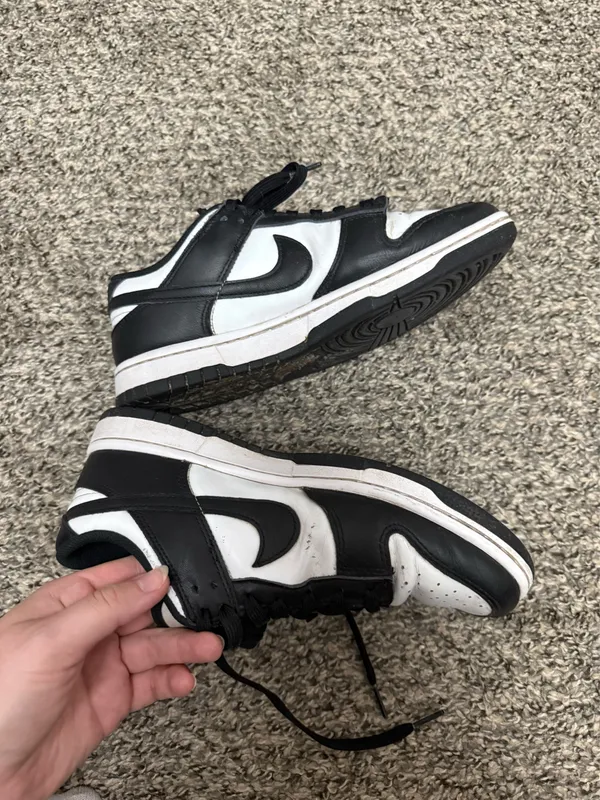Nike Panda Dunk Low - Image 3