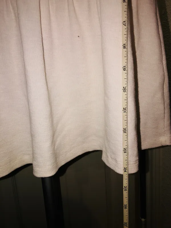 White top Size L - Image 7