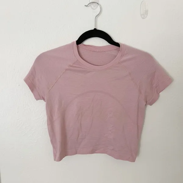 Lululemon Swiftly Tech Cropped Short Sleeve Shirt Sz 8 - Image 2