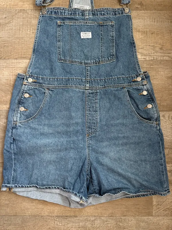NWOT Levi's Women's Vintage Shortalls in Medium Wash Sz XL - Image 5