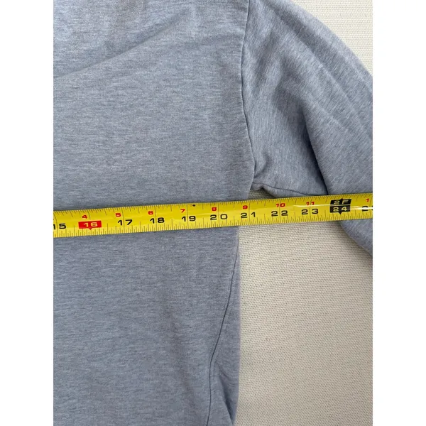 Athleta Grey V neck sweatshirt size medium - Image 4