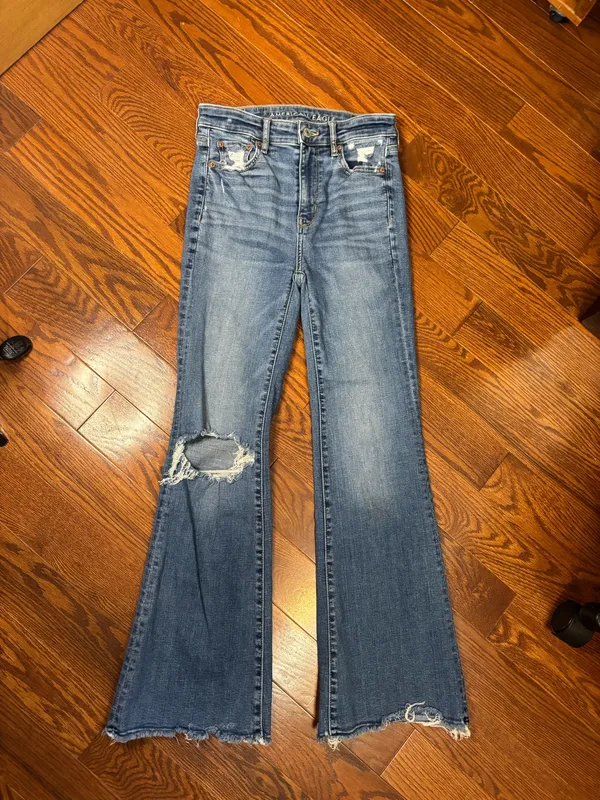 American eagle super hi rise stretch flare jeans size 0 short - Image 7