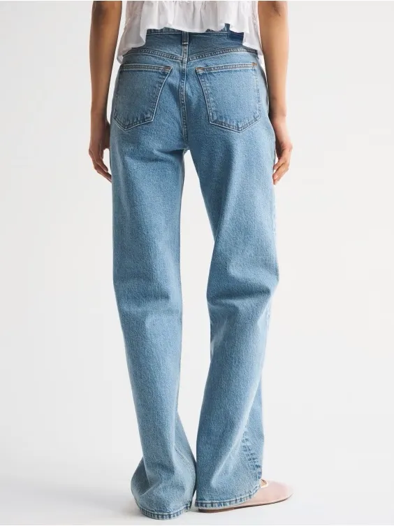 Abercrombie & Fitch High Rise 90s Relaxed Jean Size 28/6 - Image 4