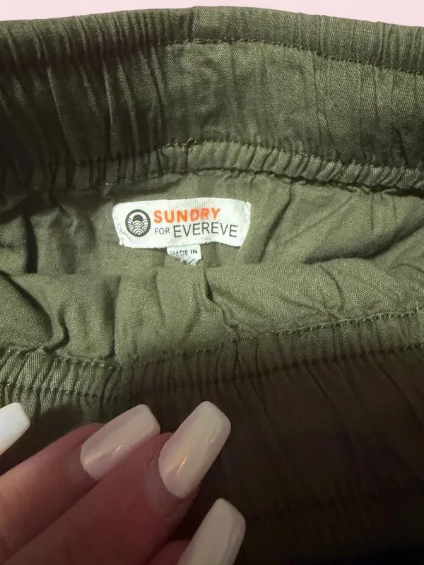 Sundry for evereve Olive Drawstring Mini Skirt - Image 3