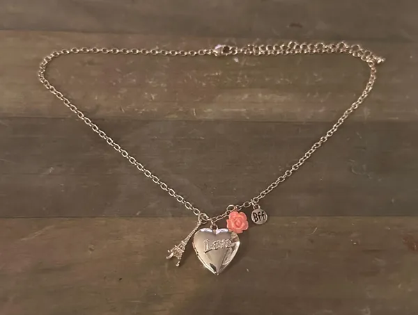 Set of two BFF heart locket charm necklaces - Image 2