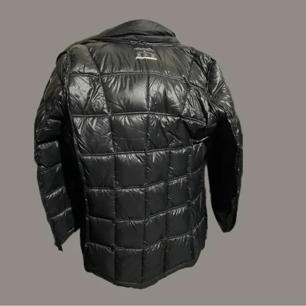 Hawke & Co‎ Performance Lightweight Water & Rain Resistant Size M - Image 3