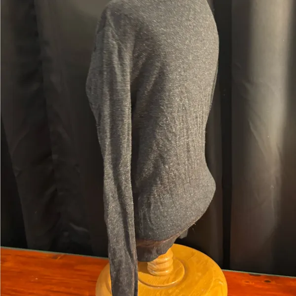 Uniqlo Dark‎ Gray Blazer with Embroidered Crest - Image 5