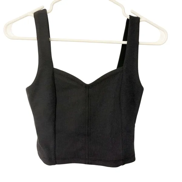 Lululemon Size XS Black Ribbed Softstreme Sweetheart‎ Tank Top - Image 2