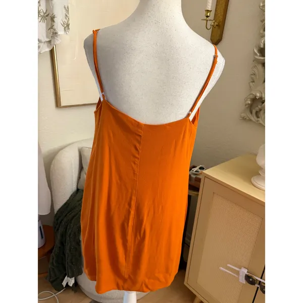Reformation Marlowe mini dress In Orange‎ Size Large Side Slit - Image 3