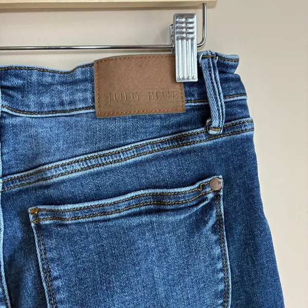 Judy Blue slim fit women's size 11/30 blue jeans medium wash cotton blend casual - Image 5