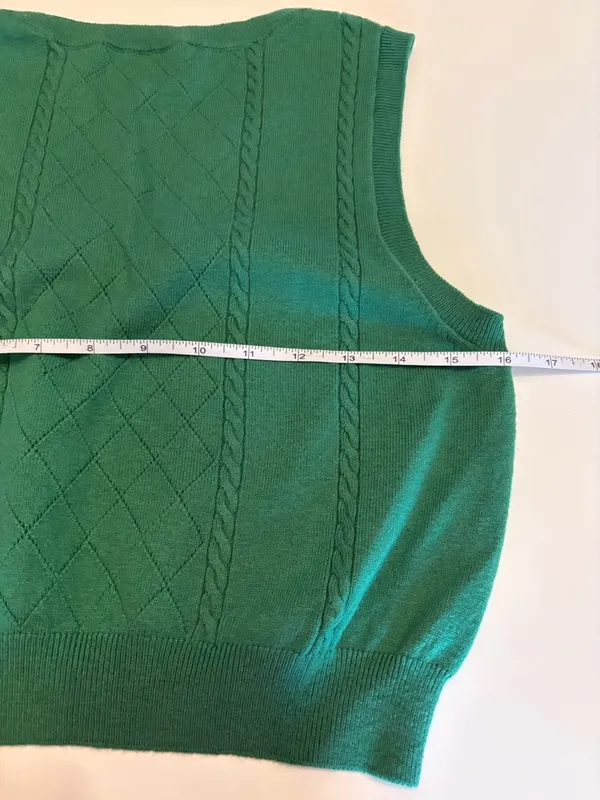 Aritzia Sunday Best Green Cropped QUINN‎ SWEATER VEST Size Small - Image 6