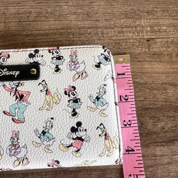 Disney Mickey and Friends Wallet Wristlet NEW - Image 8