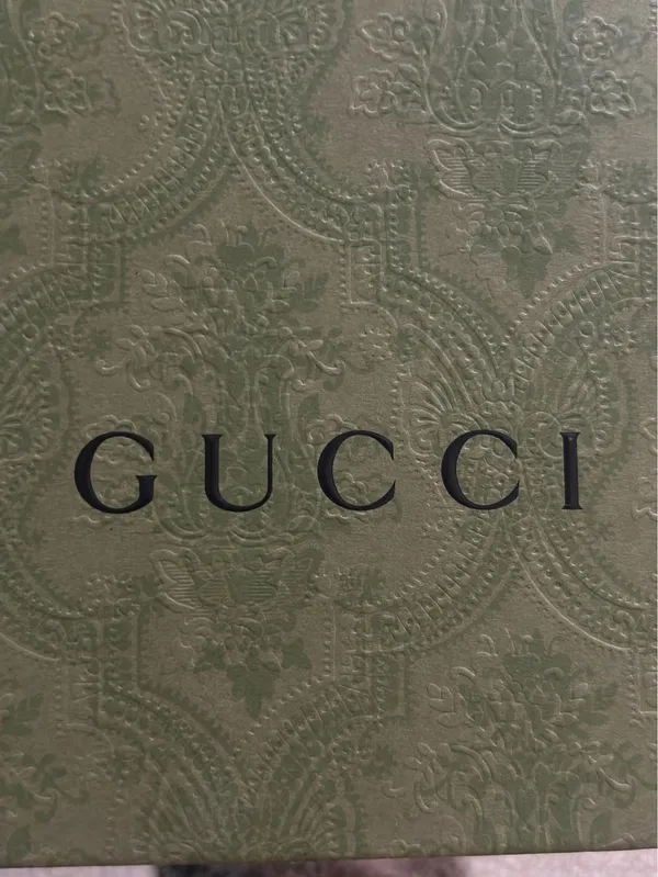 Gucci GG Marmont Belt Black Leather Gold Buckle, Authentic Used Once But Like New Made in Italy, Retail Price $590 Plus Taxes, Come With Box and Dust Bag Size 100/40 - Image 6
