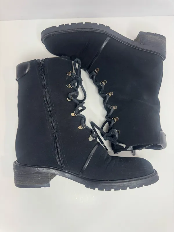 Stuart Weitzman Black Gore-Tex Side Zip Boots Womens Size 7B - Image 5