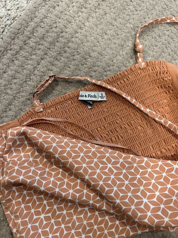 Abercrombie one shoulder top - Image 6