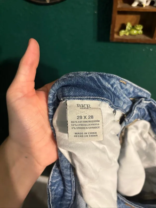 BKE Billie Slim Fit High Rise Cropped Leg Light Jeans Sz 29 - Image 4