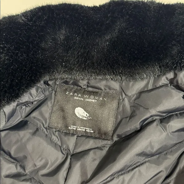 Zara woman down black jacket EUC - Image 5