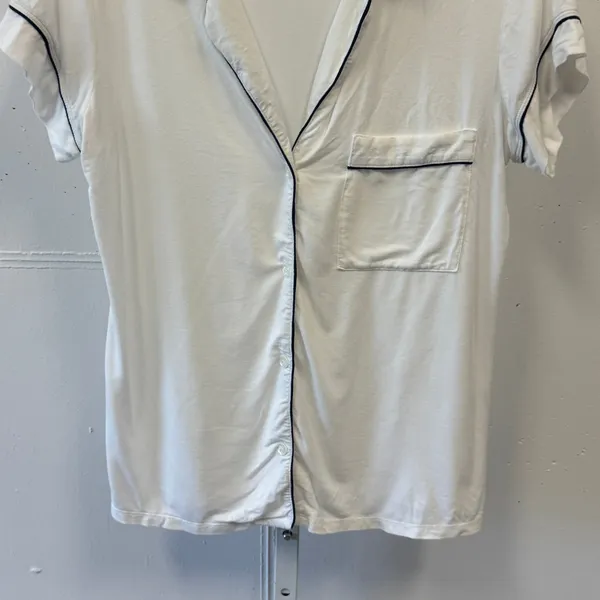 Eberjey Gisele Short Sleeve Pajama Top White Navy Piping Modal Size Medium - Image 4