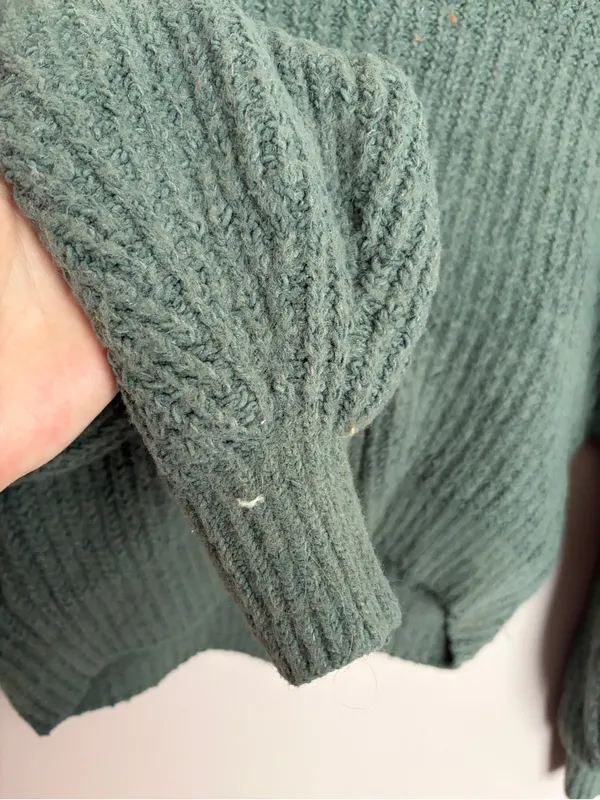 Abercrombie & Fitch Sage Green Cropped Cardigan XS - Image 4