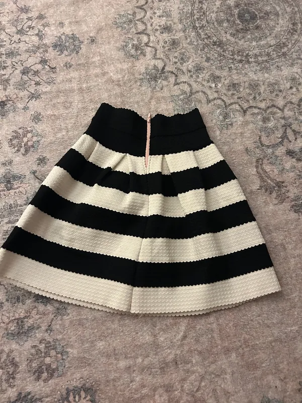 Striped Skirt Multiple Size M - Image 2