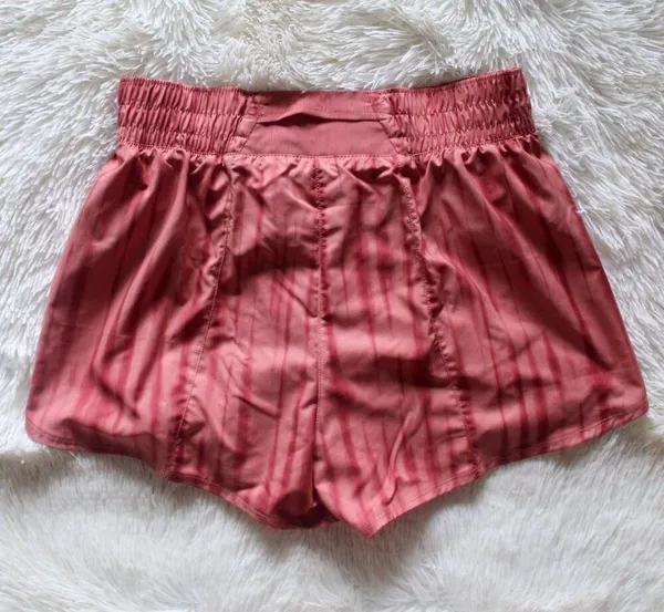 Nike One Shorts - Image 3