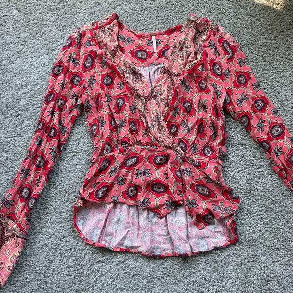 Free People "Falling For You" Floral Print Peplum Top Hibiscus Combo Size XS - Image 5