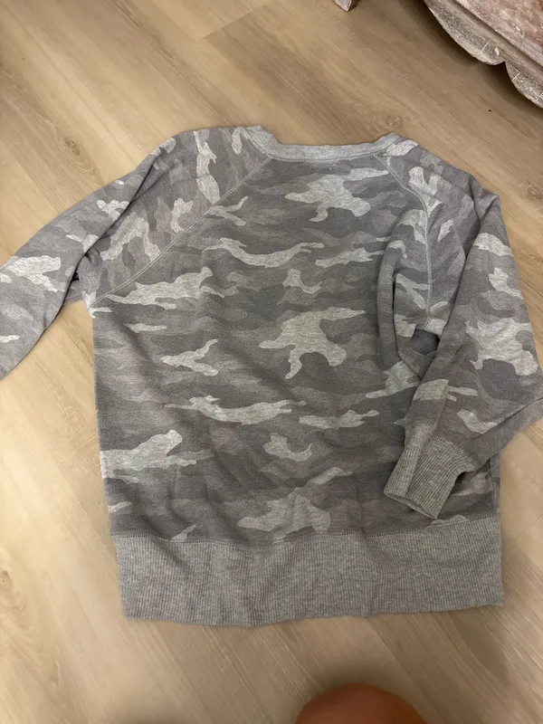 Aerie Camo Sweatshirt - Image 4