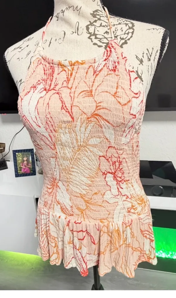 🌸 Patrons of Peace Floral Halter Peplum Top 🌿 (Size M) - Image 9