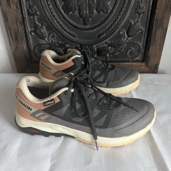 Salomon Outrise Clima‎ Women's 8.5 Black Coral Outdoor Hiking Shoes Waterproof - Image 2