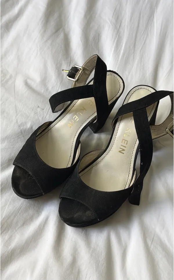 Anne Klein 4” Chunky Black High Heels - Image 4