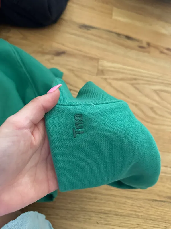 Aritzia TNA COZY FLEECE perfect Sweatshirt - Image 4