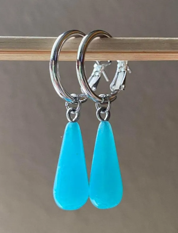 Handmade simple aqua teardrops hoop earrings💧♥️ - Image 2