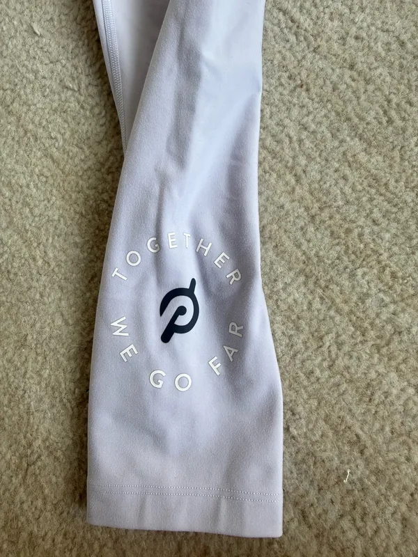 Peloton Leggings Cross Cadent Front - Image 2