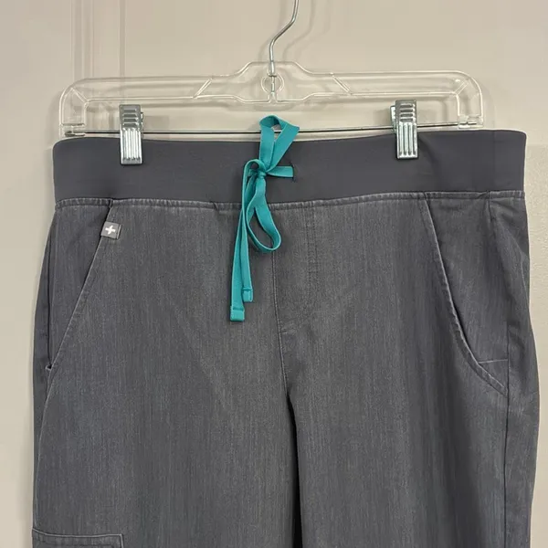 Figs scrub joggers, Zamora women’s size small/P - Image 2