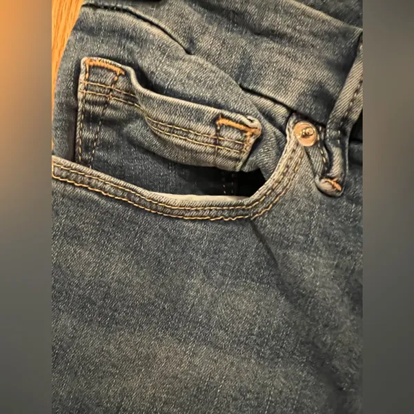 Good American Good Waist Crop Raw Edge Skinny Jeans in Blue331 Size‎ 2 = Size 26 - Image 10