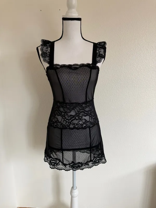 NWT Victoria's Secret Lace Slip - Image 3