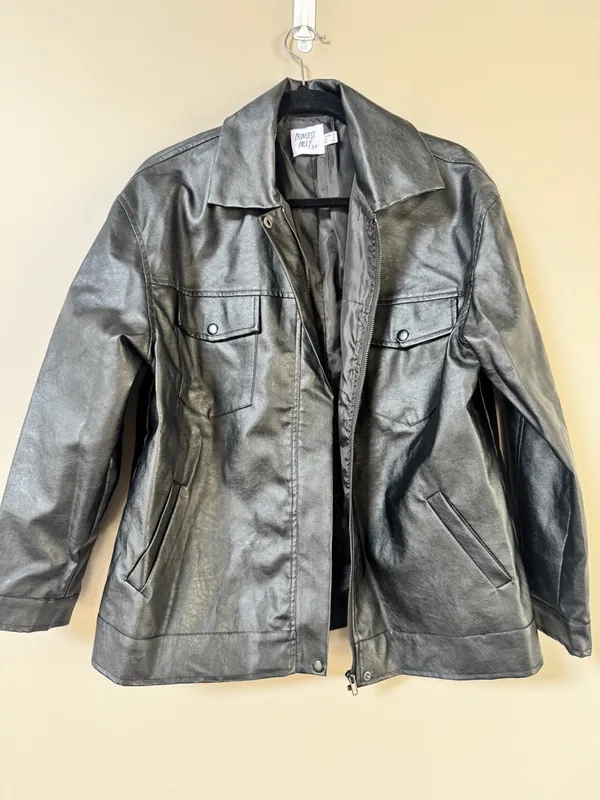 Princess Polly “Callie” Oversized Black Faux Leather zipped Jacket sz 4 - Image 9