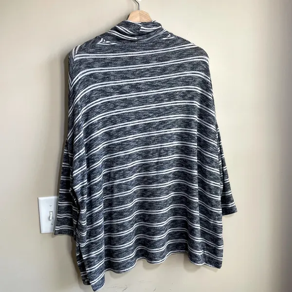 Anthropologie 9-H15 STCL gray white striped turtleneck‎ poncho sweater women's M - Image 6